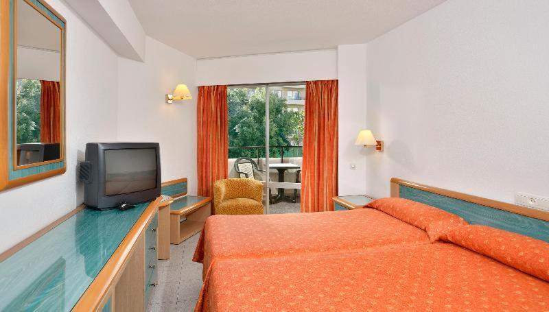 Sol Puerto Marina Aparthotel ตอร์เรโมลิโนส ห้อง รูปภาพ
