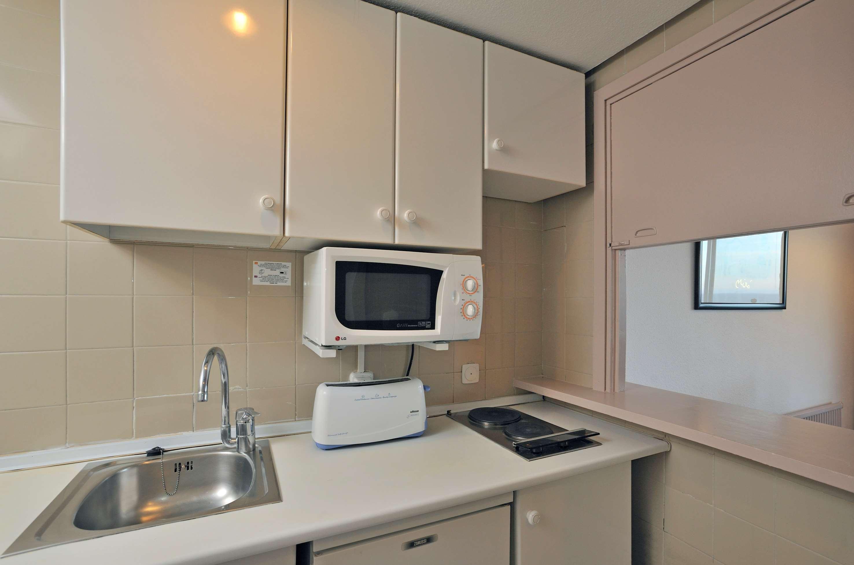 Sol Puerto Marina Aparthotel ตอร์เรโมลิโนส ภายนอก รูปภาพ