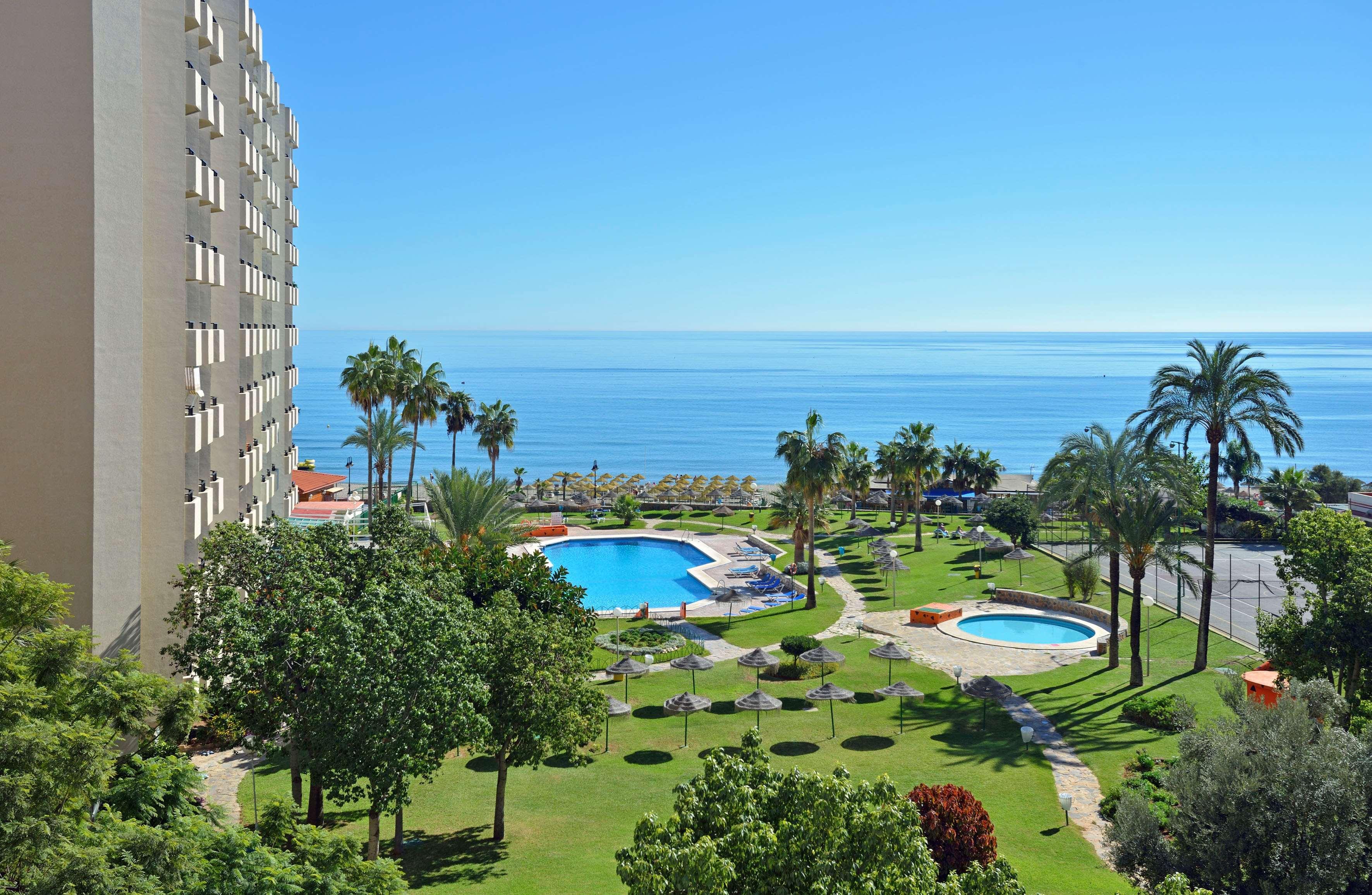 Sol Puerto Marina Aparthotel ตอร์เรโมลิโนส ภายนอก รูปภาพ