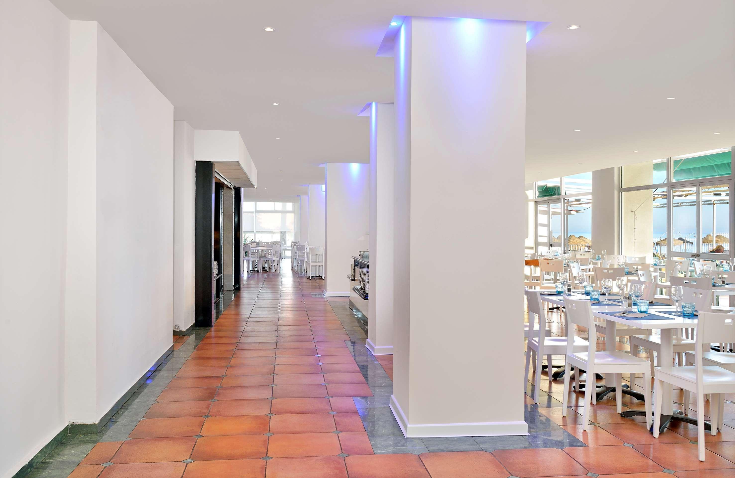 Sol Puerto Marina Aparthotel ตอร์เรโมลิโนส ภายนอก รูปภาพ