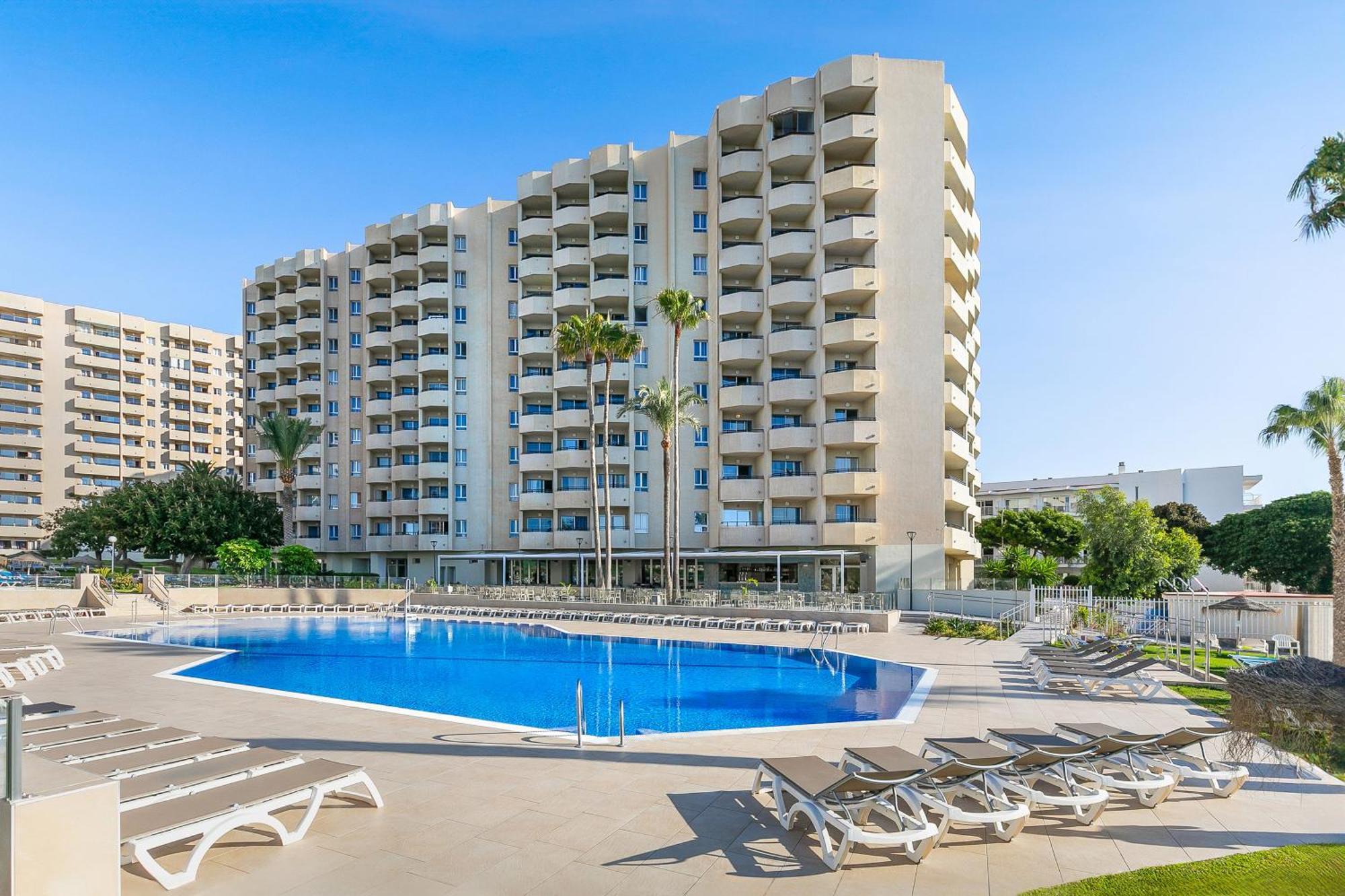 Sol Puerto Marina Aparthotel ตอร์เรโมลิโนส ภายนอก รูปภาพ