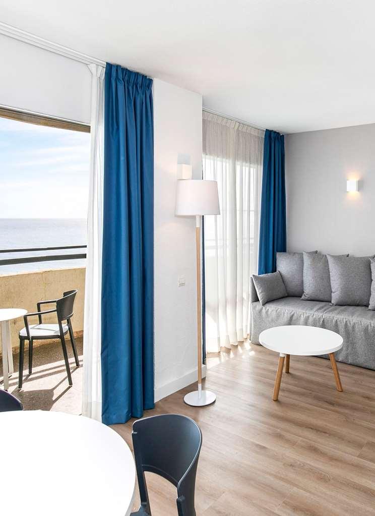 Sol Puerto Marina Aparthotel ตอร์เรโมลิโนส ห้อง รูปภาพ